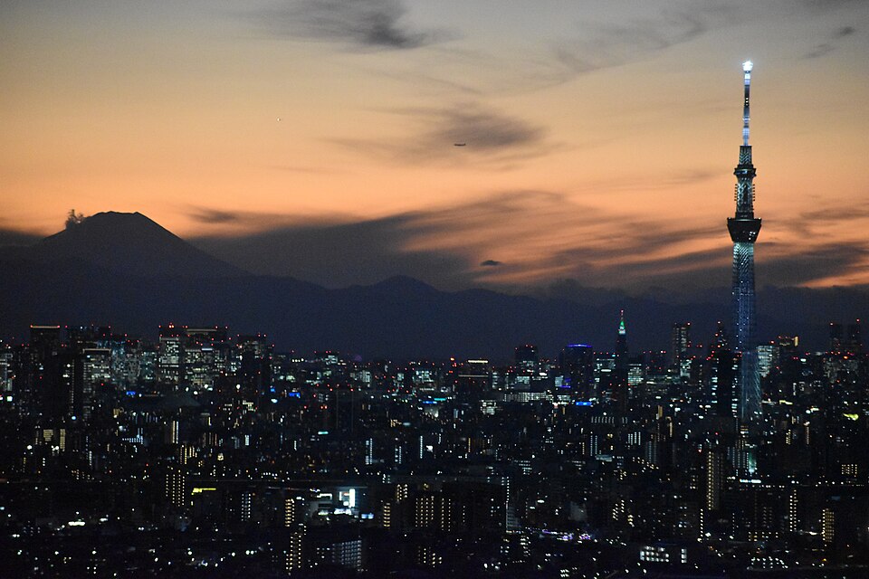 Tokyo skyline at sunset with Mount Fuji in the distance